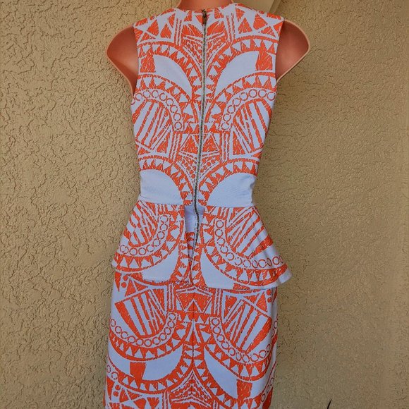 *Sleeveless Coral Print Peplum Dress- Size M - Picture 3 of 5